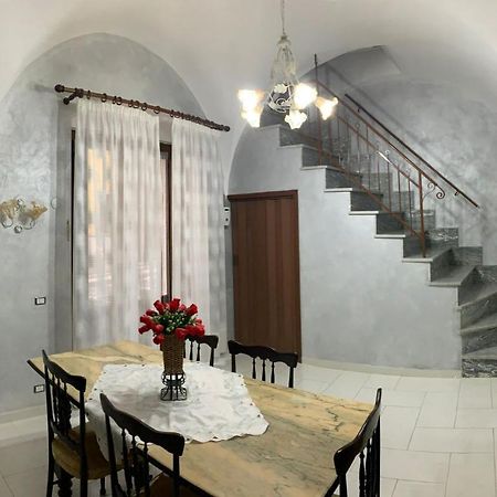 Вилла Casa Vacanze Umberto I Ascoli Satriano Экстерьер фото